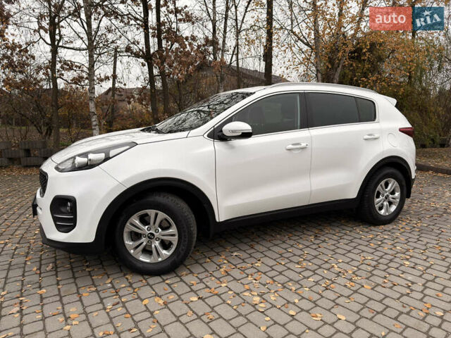 Киа Sportage, объемом двигателя 1.59 л и пробегом 114 тыс. км за 14800 $, фото 1 на Automoto.ua
