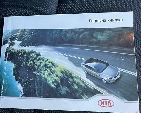 Кіа Sportage, об'ємом двигуна 1.7 л та пробігом 115 тис. км за 16500 $, фото 35 на Automoto.ua