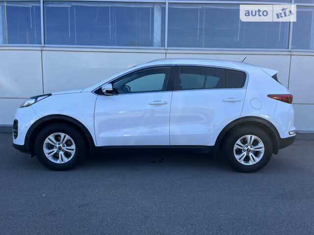 Кіа Sportage, об'ємом двигуна 1.69 л та пробігом 80 тис. км за 14799 $, фото 3 на Automoto.ua