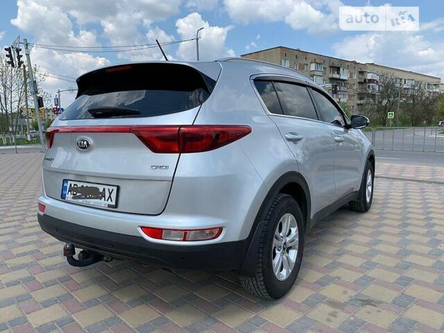 Киа Sportage, объемом двигателя 0 л и пробегом 141 тыс. км за 17000 $, фото 11 на Automoto.ua