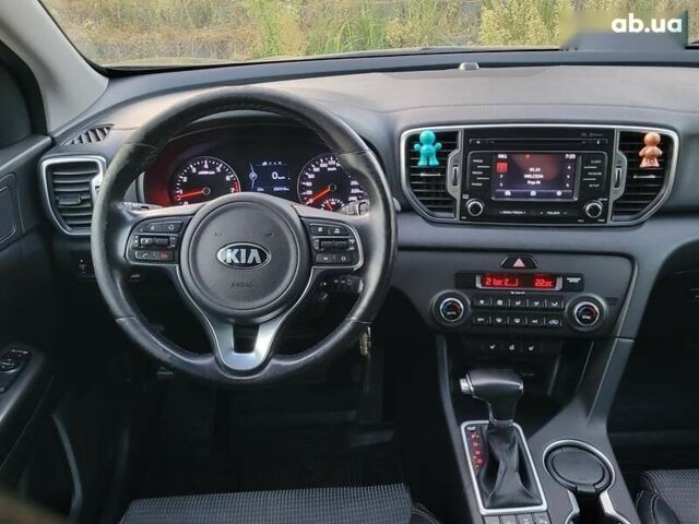 Киа Sportage 2017 в Киеве на Automoto.ua Киа Sportage, объемом двигателя 0 л и пробегом 263 тыс. км за 15400 $, фото 25 на Automoto.ua