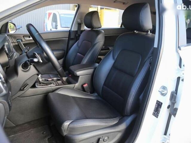 Киа Sportage, объемом двигателя 2 л и пробегом 96 тыс. км за 18500 $, фото 8 на Automoto.ua