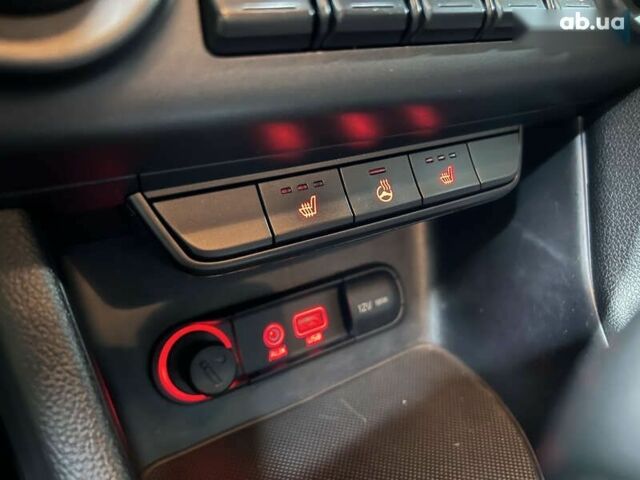 Кіа Sportage 2017 у Києві на Automoto.ua Кіа Sportage, об'ємом двигуна 1.7 л та пробігом 164 тис. км за 17500 $, фото 26 на Automoto.ua