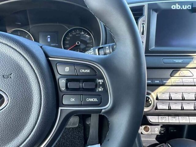 Киа Sportage 2017 в Киеве на Automoto.ua Киа Sportage, объемом двигателя 2 л и пробегом 206 тыс. км за 18200 $, фото 11 на Automoto.ua