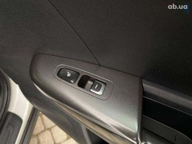 Киа Sportage, объемом двигателя 1.7 л и пробегом 212 тыс. км за 16800 $, фото 25 на Automoto.ua