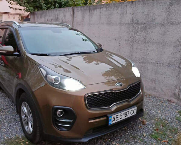 Кіа Sportage 2017 у Кривому Розі на Automoto.ua Кіа Sportage, об'ємом двигуна 1.69 л та пробігом 175 тис. км за 18500 $, фото 3 на Automoto.ua