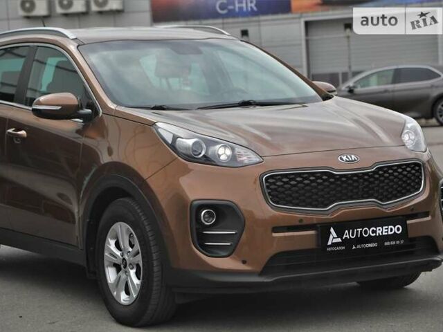 Кіа Sportage, об'ємом двигуна 1.69 л та пробігом 97 тис. км за 18900 $, фото 4 на Automoto.ua