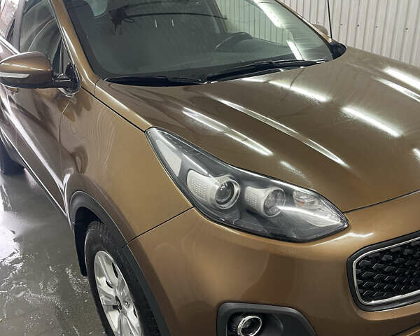 Кіа Sportage, об'ємом двигуна 1.69 л та пробігом 187 тис. км за 17350 $, фото 3 на Automoto.ua