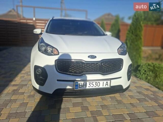 Киа Sportage, объемом двигателя 1.7 л и пробегом 201 тыс. км за 15500 $, фото 12 на Automoto.ua