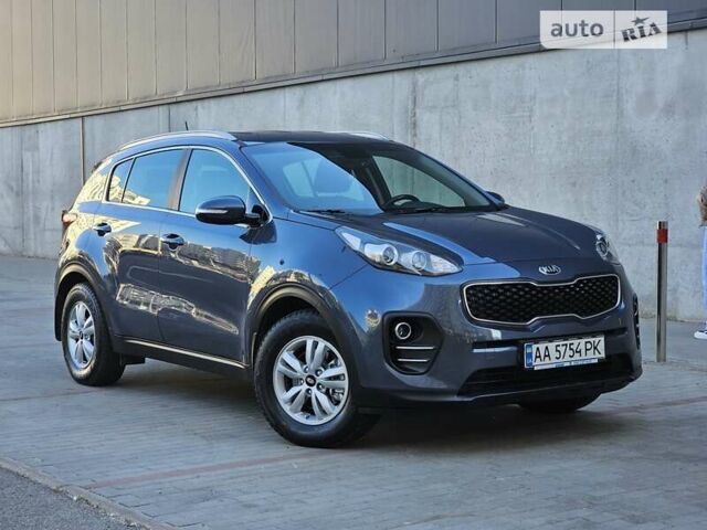 Киа Sportage, объемом двигателя 1.69 л и пробегом 171 тыс. км за 14999 $, фото 6 на Automoto.ua