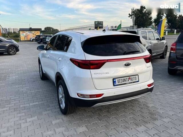 Киа Sportage 2017 в Киеве на Automoto.ua Киа Sportage, объемом двигателя 2 л и пробегом 210 тыс. км за 16500 $, фото 6 на Automoto.ua
