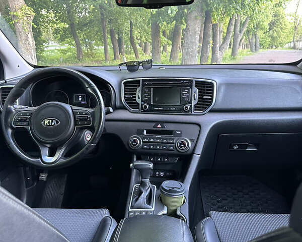 Киа Sportage, объемом двигателя 2 л и пробегом 138 тыс. км за 19800 $, фото 5 на Automoto.ua