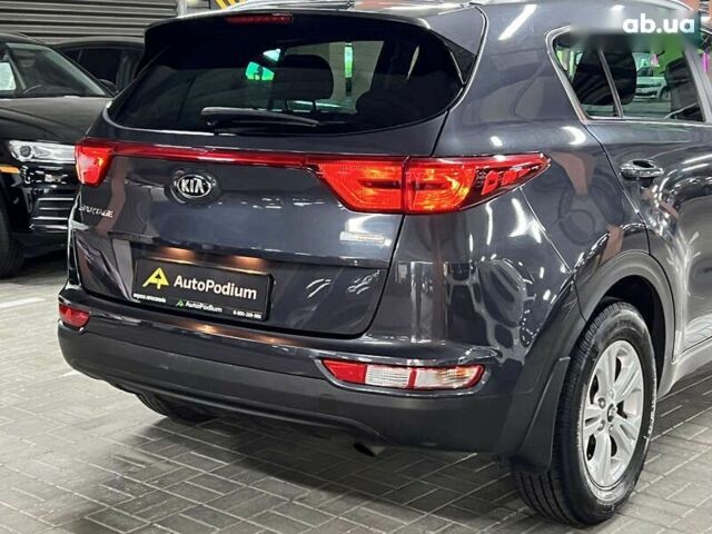 Кіа Sportage 2017 у Києві на Automoto.ua Кіа Sportage, об'ємом двигуна 1.7 л та пробігом 164 тис. км за 17500 $, фото 12 на Automoto.ua