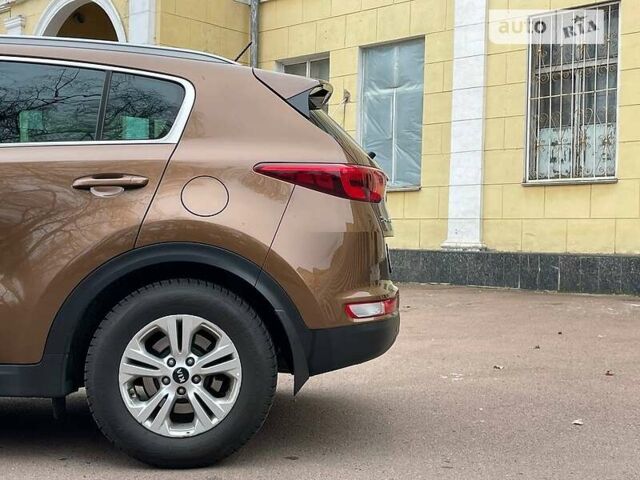 Кіа Sportage, об'ємом двигуна 1.7 л та пробігом 134 тис. км за 18490 $, фото 15 на Automoto.ua