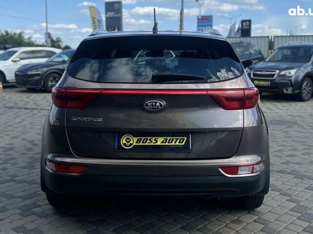 Киа Sportage 2017 в Мукачево на Automoto.ua Киа Sportage, объемом двигателя 2 л и пробегом 162 тыс. км за 16000 $, фото 5 на Automoto.ua