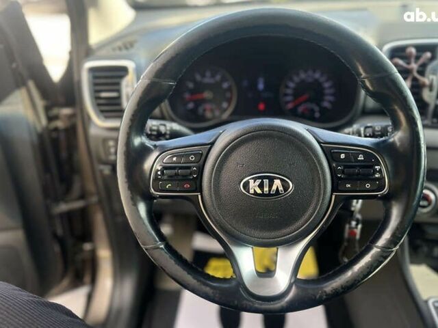 Киа Sportage 2017 в Мукачево на Automoto.ua Киа Sportage, объемом двигателя 2 л и пробегом 162 тыс. км за 16000 $, фото 15 на Automoto.ua