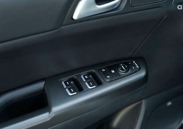 Киа Sportage, объемом двигателя 2 л и пробегом 83 тыс. км за 18089 $, фото 13 на Automoto.ua