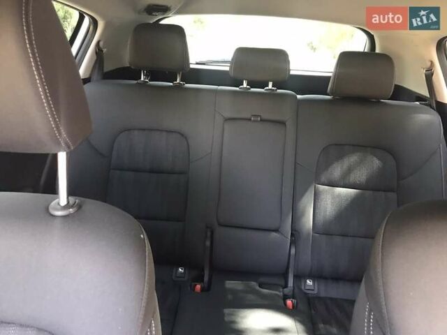 Киа Sportage, объемом двигателя 2 л и пробегом 84 тыс. км за 15300 $, фото 17 на Automoto.ua