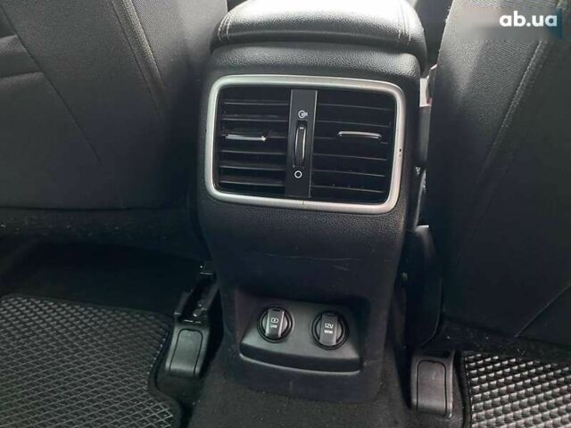 Киа Sportage, объемом двигателя 1.7 л и пробегом 212 тыс. км за 16800 $, фото 24 на Automoto.ua