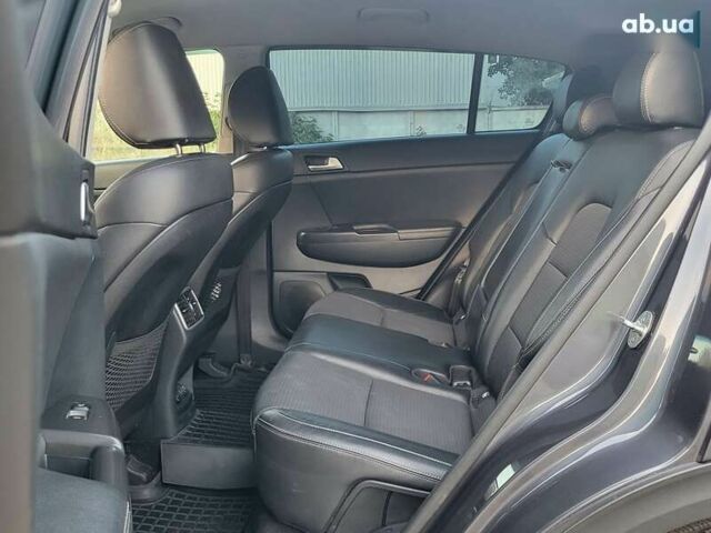 Киа Sportage 2017 в Киеве на Automoto.ua Киа Sportage, объемом двигателя 0 л и пробегом 263 тыс. км за 15400 $, фото 23 на Automoto.ua