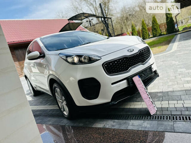 Киа Sportage, объемом двигателя 0 л и пробегом 149 тыс. км за 16999 $, фото 1 на Automoto.ua