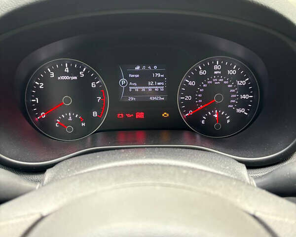 Киа Sportage, объемом двигателя 2.4 л и пробегом 75 тыс. км за 15800 $, фото 9 на Automoto.ua