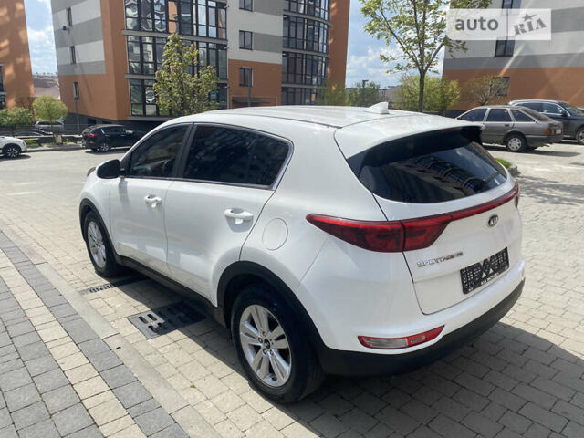 Кіа Sportage, об'ємом двигуна 2.4 л та пробігом 70 тис. км за 14200 $, фото 18 на Automoto.ua