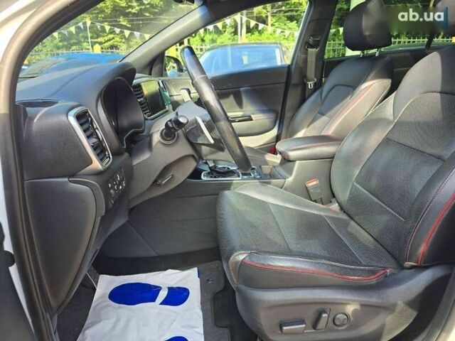 Киа Sportage, объемом двигателя 2 л и пробегом 93 тыс. км за 25999 $, фото 11 на Automoto.ua