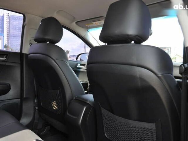 Киа Sportage, объемом двигателя 2 л и пробегом 165 тыс. км за 21000 $, фото 29 на Automoto.ua