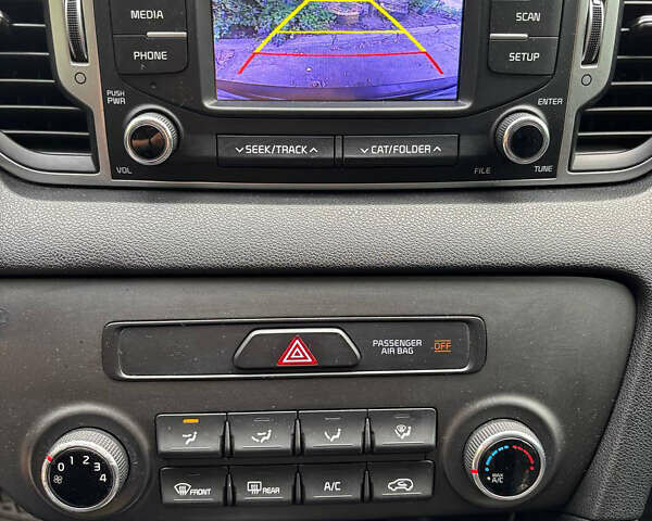 Киа Sportage, объемом двигателя 2.4 л и пробегом 75 тыс. км за 15800 $, фото 10 на Automoto.ua