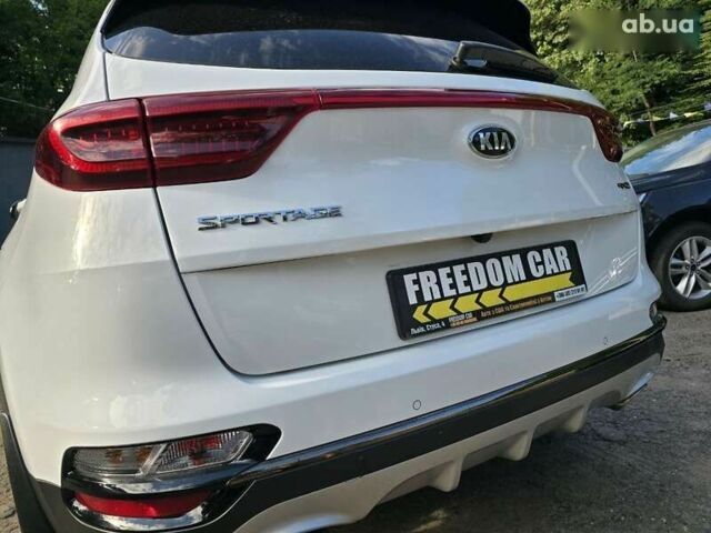 Кіа Sportage, об'ємом двигуна 2 л та пробігом 93 тис. км за 25000 $, фото 7 на Automoto.ua