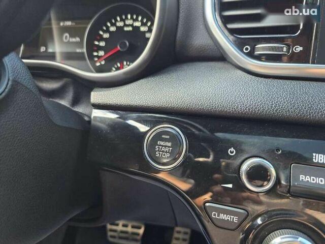 Кіа Sportage, об'ємом двигуна 2 л та пробігом 93 тис. км за 25000 $, фото 25 на Automoto.ua