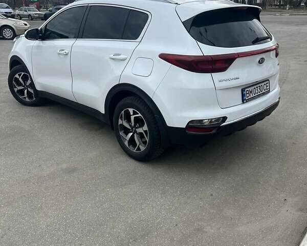 Киа Sportage, объемом двигателя 1.6 л и пробегом 140 тыс. км за 19000 $, фото 4 на Automoto.ua