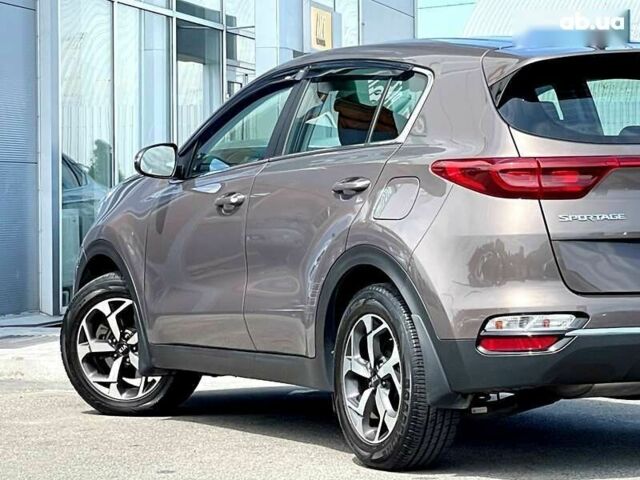 Киа Sportage, объемом двигателя 1.6 л и пробегом 173 тыс. км за 14700 $, фото 14 на Automoto.ua