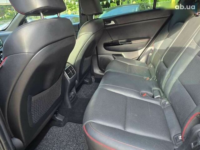 Кіа Sportage, об'ємом двигуна 2 л та пробігом 93 тис. км за 25000 $, фото 18 на Automoto.ua