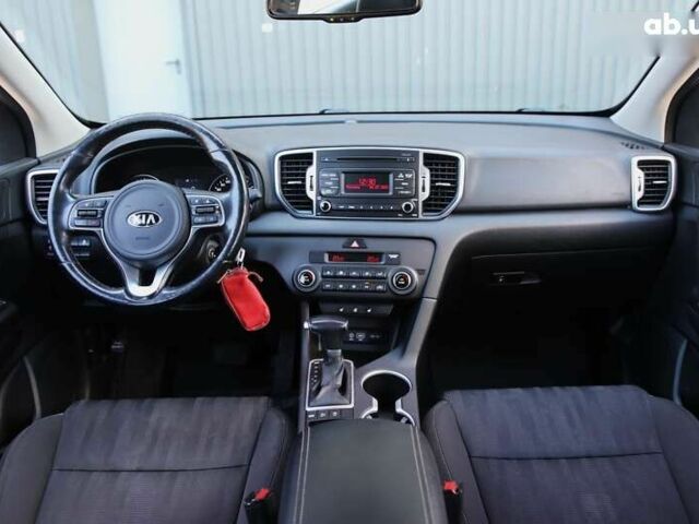 Киа Sportage, объемом двигателя 1.7 л и пробегом 162 тыс. км за 18500 $, фото 13 на Automoto.ua