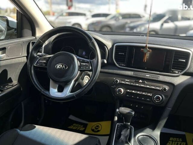 Киа Sportage, объемом двигателя 1.6 л и пробегом 76 тыс. км за 18600 $, фото 9 на Automoto.ua