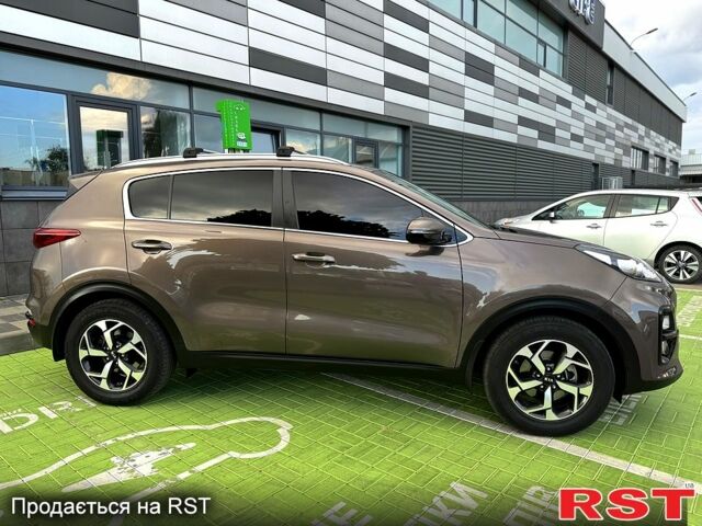 Кіа Sportage, об'ємом двигуна 1.6 л та пробігом 146 тис. км за 16800 $, фото 2 на Automoto.ua