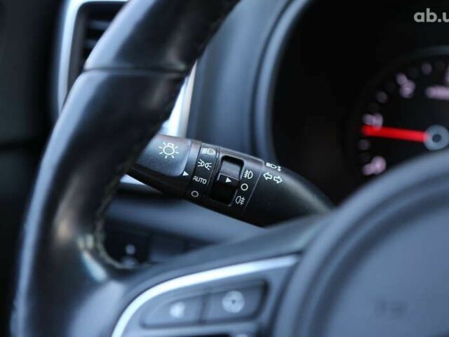 Киа Sportage, объемом двигателя 1.7 л и пробегом 162 тыс. км за 18500 $, фото 23 на Automoto.ua