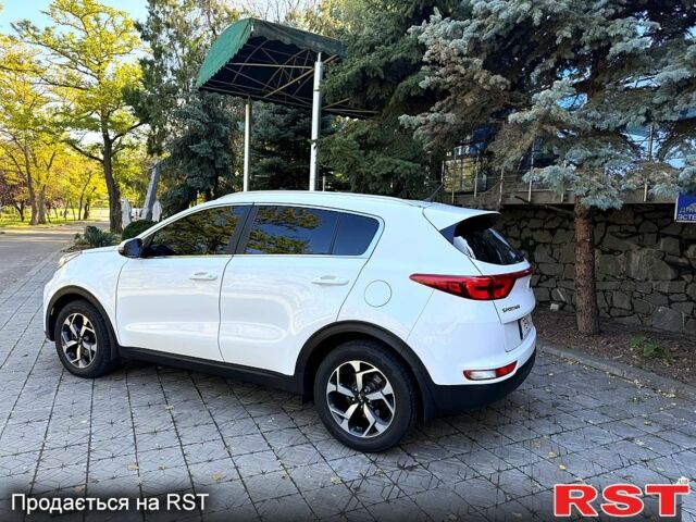 Кіа Sportage 2018 у Миколаєві на Automoto.ua Кіа Sportage, об'ємом двигуна 1.6 л та пробігом 83 тис. км за 16500 $, фото 4 на Automoto.ua