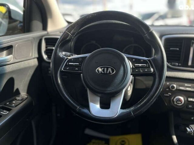 Киа Sportage, объемом двигателя 1.6 л и пробегом 76 тыс. км за 18600 $, фото 10 на Automoto.ua