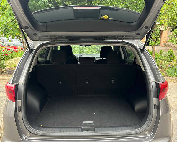 Киа Sportage, объемом двигателя 2.4 л и пробегом 75 тыс. км за 15800 $, фото 7 на Automoto.ua