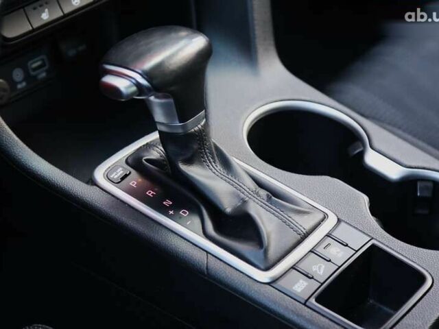 Киа Sportage, объемом двигателя 1.7 л и пробегом 162 тыс. км за 18500 $, фото 21 на Automoto.ua