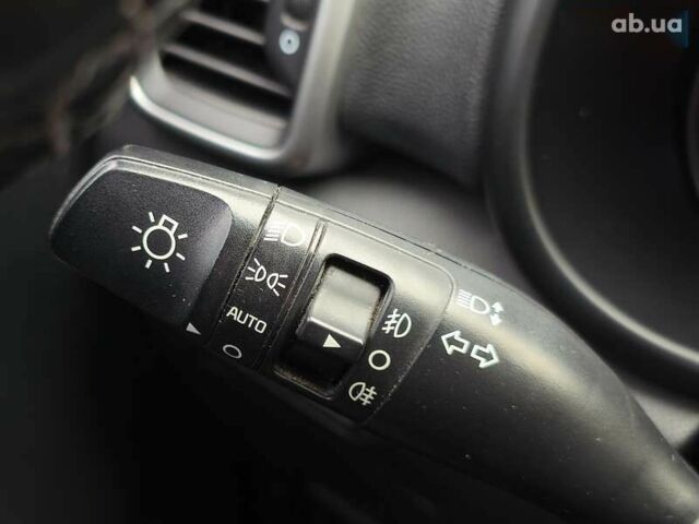 Киа Sportage, объемом двигателя 1.6 л и пробегом 166 тыс. км за 16300 $, фото 23 на Automoto.ua