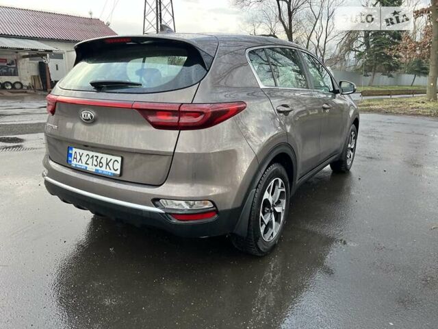 Кіа Sportage, об'ємом двигуна 1.59 л та пробігом 79 тис. км за 18500 $, фото 4 на Automoto.ua