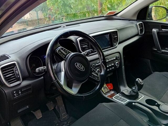 Кіа Sportage, об'ємом двигуна 1.6 л та пробігом 70 тис. км за 16000 $, фото 1 на Automoto.ua