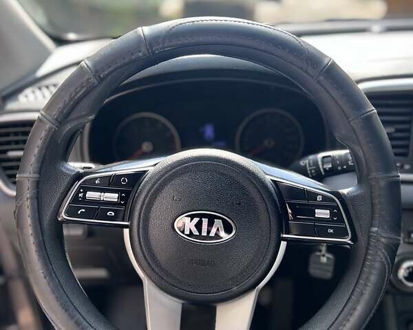 Кіа Sportage, об'ємом двигуна 1.59 л та пробігом 101 тис. км за 17000 $, фото 18 на Automoto.ua