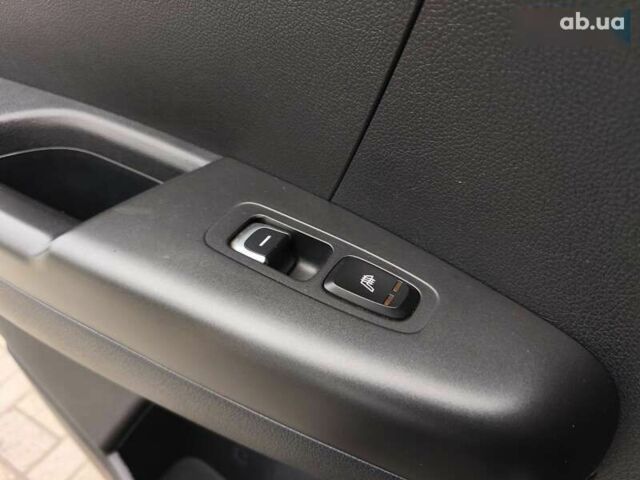 Киа Sportage, объемом двигателя 1.6 л и пробегом 166 тыс. км за 16300 $, фото 14 на Automoto.ua