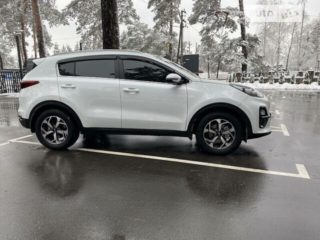 Киа Sportage, объемом двигателя 1.6 л и пробегом 29 тыс. км за 19900 $, фото 8 на Automoto.ua