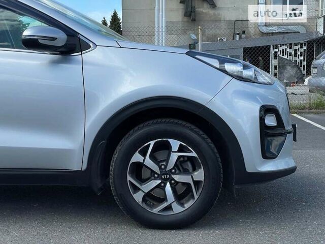 Киа Sportage, объемом двигателя 1.6 л и пробегом 60 тыс. км за 17990 $, фото 8 на Automoto.ua